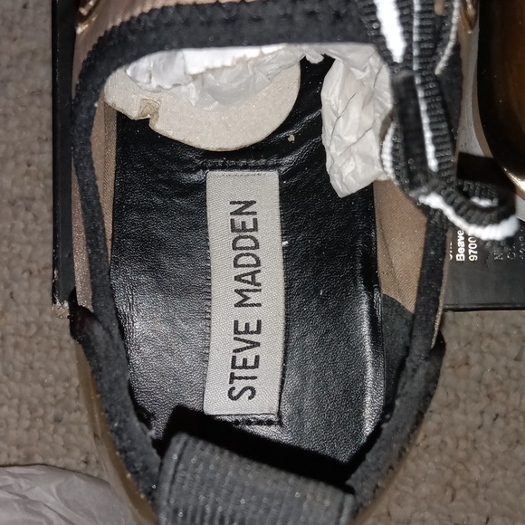 Steve Madden shoes - Picture 7 of 8